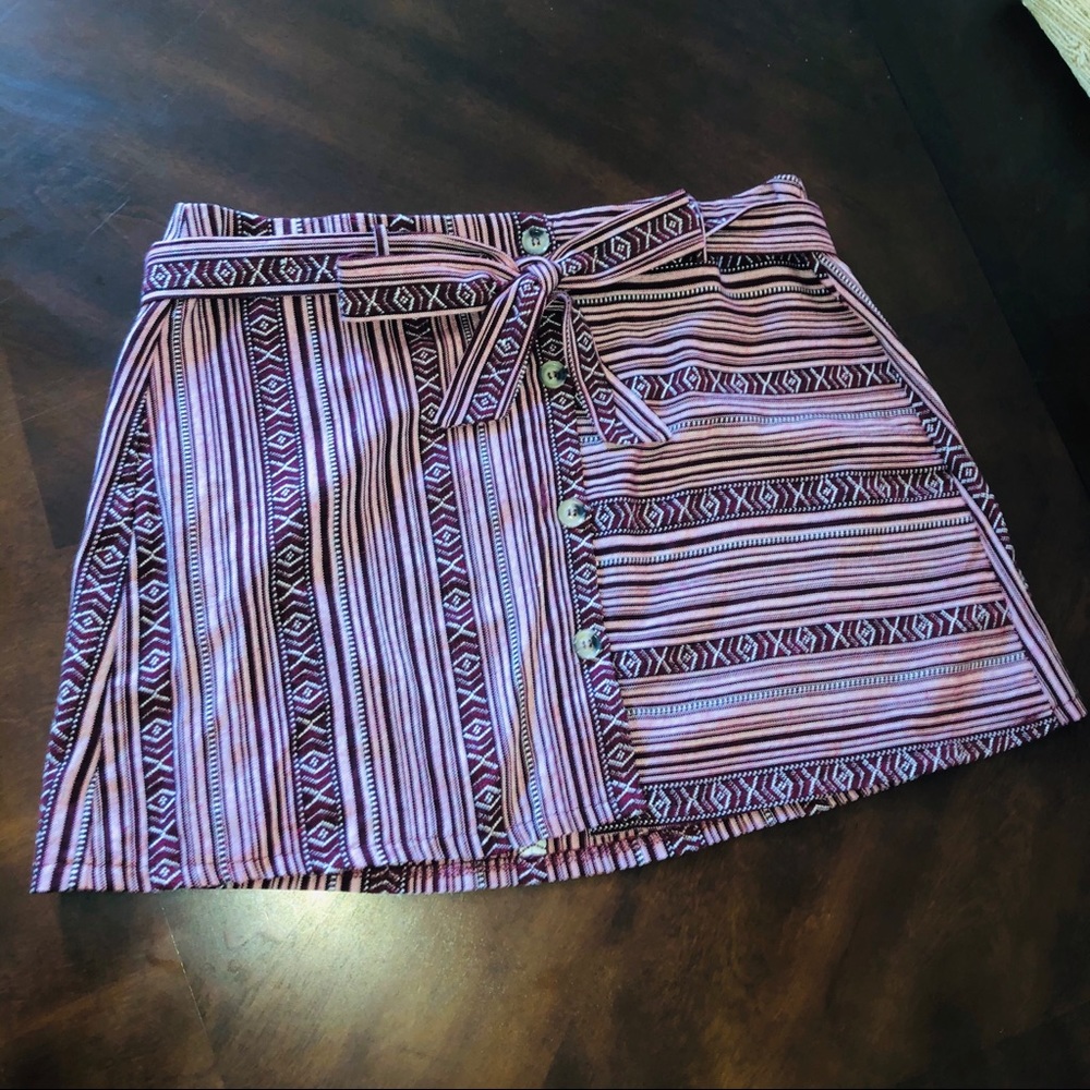 Plus sized Aztec print skirt